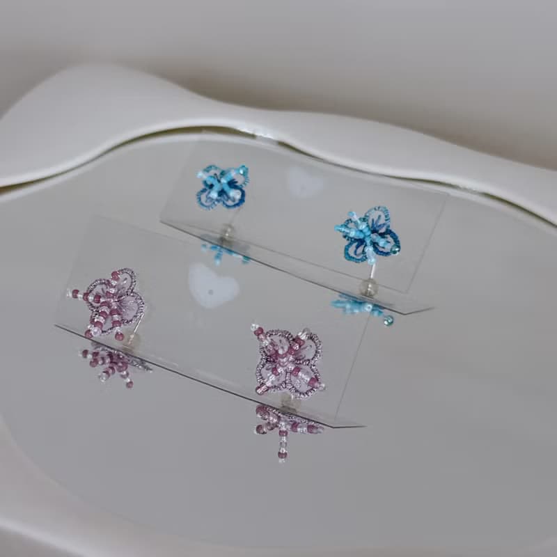 刺繡小花耳環(可改耳夾)