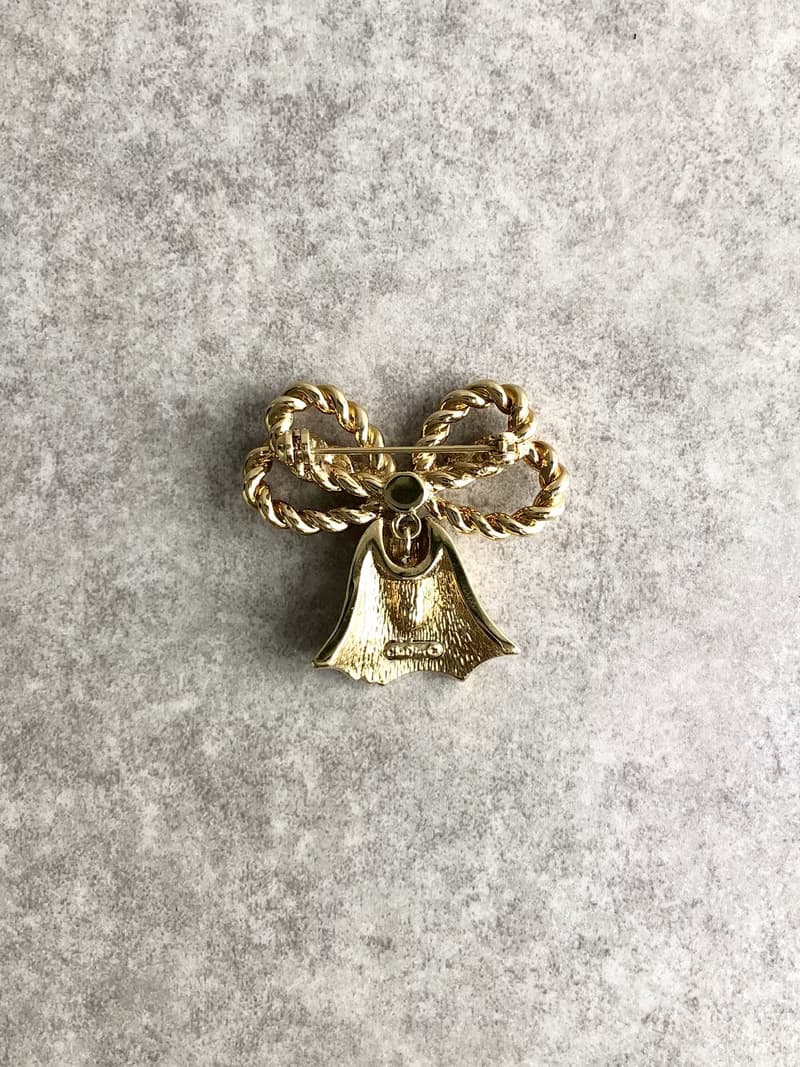 【 日本直送　名牌中古包 】Christian Dior クリスチャン ディオール ブローチ ゴールド ベル vintage ヴィンテージ j37x4j