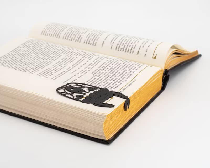 Novelty Metal Bookmark Llama, Small Bookish Gift for Book Lovers