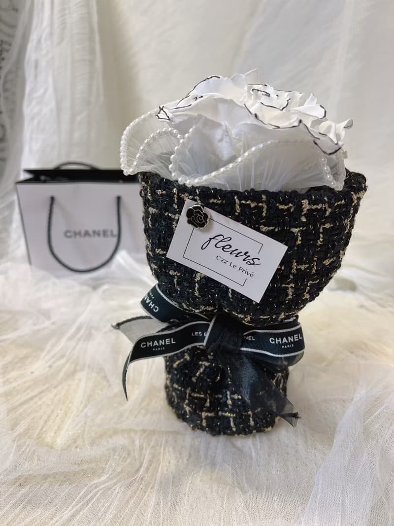 小香風永生花花束 情人節 生日禮物 求婚花束 香奈兒毛呢花束