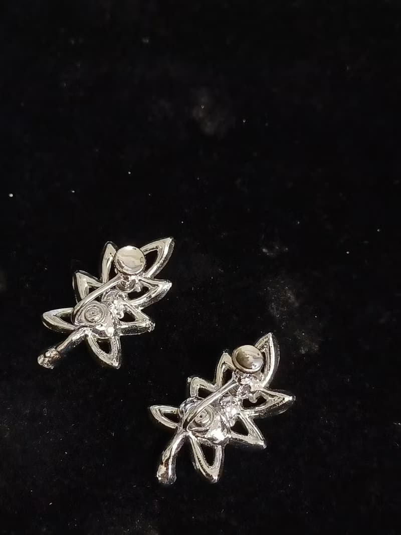 vintage jewelry  典雅葉形極光萊茵 夾式耳環