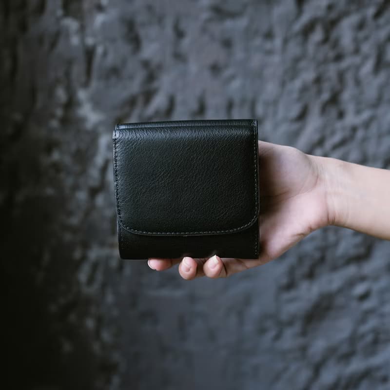 【禮盒】真皮簡約迷你短夾 X0081 黑