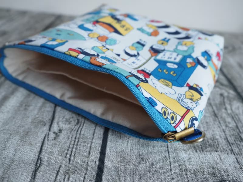 手工縫製托特側肩包帆布手袋化妝包 粉藍台灣夜市圖案