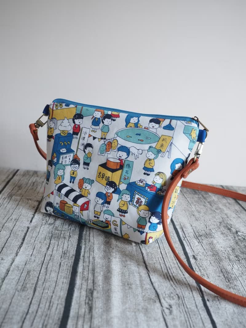 手工縫製托特側肩包帆布手袋化妝包 粉藍台灣夜市圖案