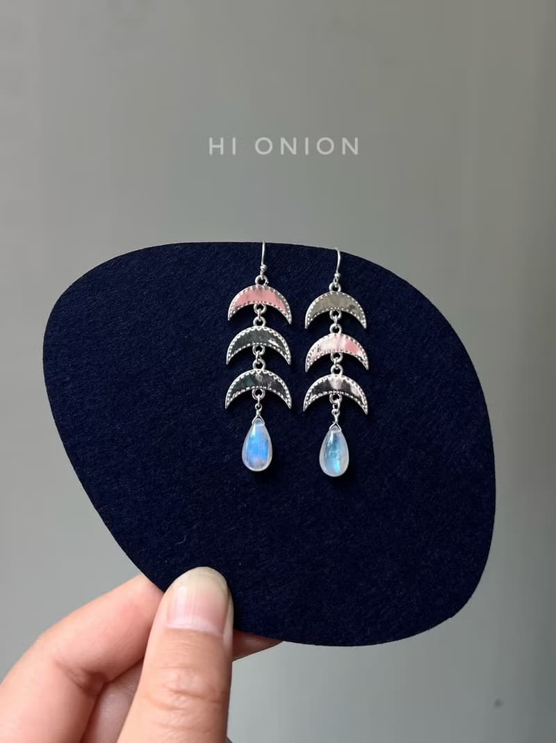Hi Onion原創小眾月光石藍耳環S925銀耳夾個性高級民族風清冷