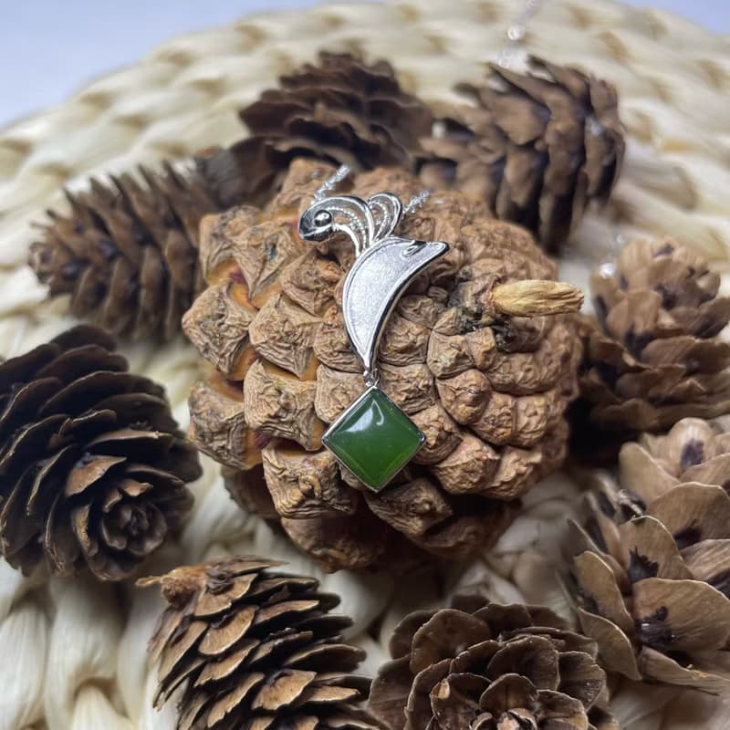 洋洋 玉 墜子 項鍊 天然碧玉 A貨 925 純銀 生日 情人節 禮物