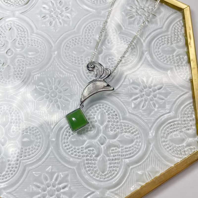 洋洋 玉 墜子 項鍊 天然碧玉 A貨 925 純銀 生日 情人節 禮物