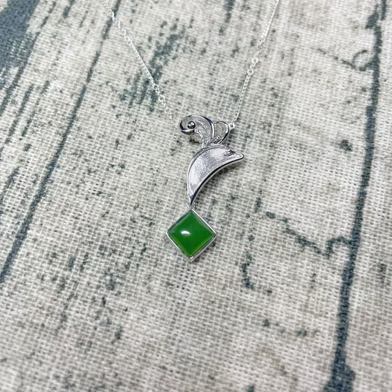洋洋 玉 墜子 項鍊 天然碧玉 A貨 925 純銀 生日 情人節 禮物