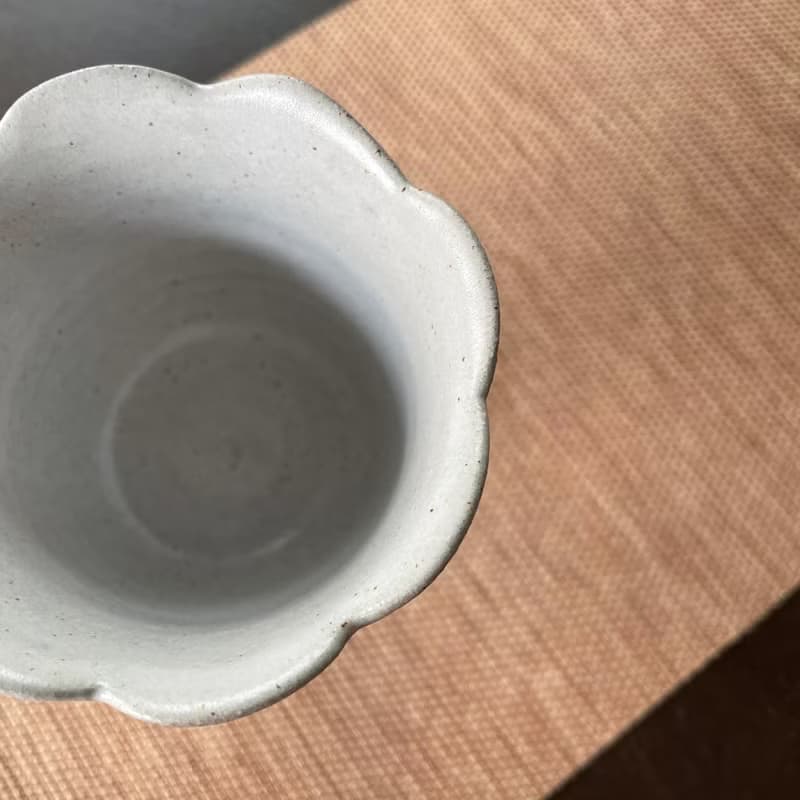 霧白系列－螺旋花型陶瓷高腳杯