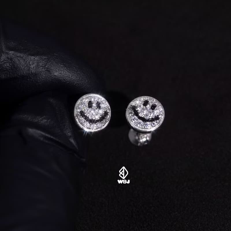 Wbj-HaveANiceDay滿鑽笑臉耳釘