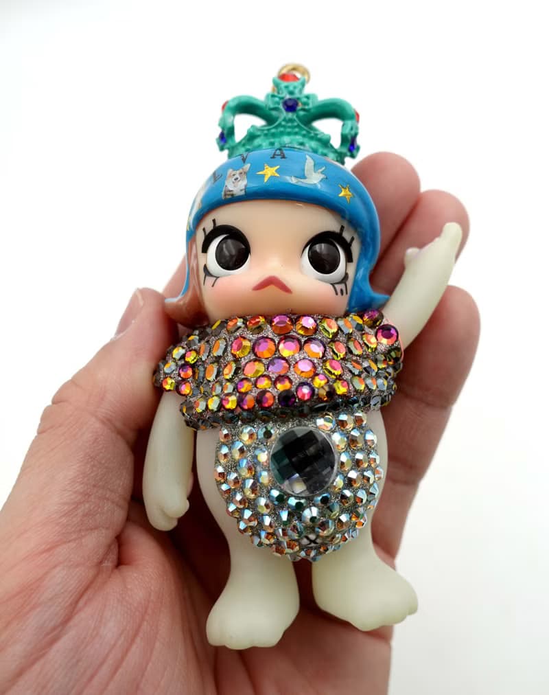 TIMBEE LO手工改裝MOLLY娃娃綴施華洛水晶手袋裝飾掛包包項鍊手鍊