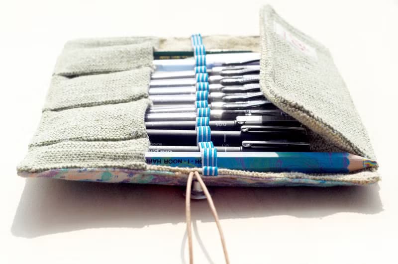 聖誕交換禮物 手繪渲染筆袋 餐具袋 手感捲軸 春捲筆袋-羊駝 水彩