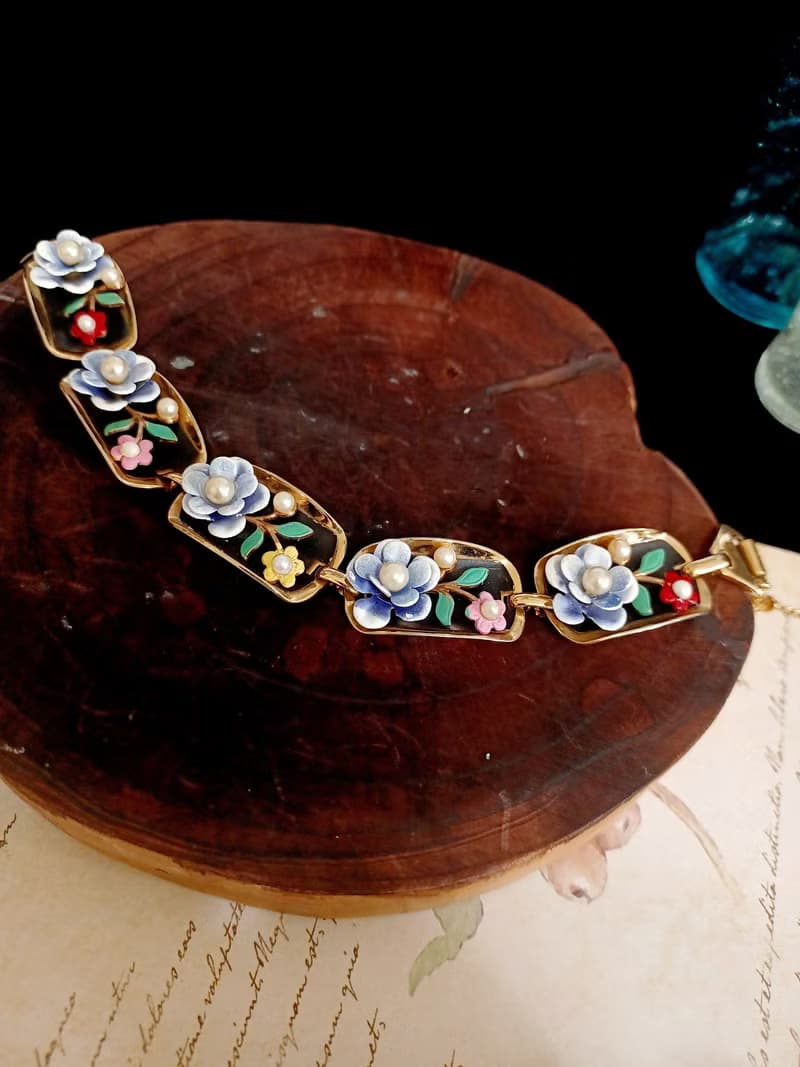 vintage jewelry古典珍品  Alice 琺瑯立體珍珠花卉 手鍊