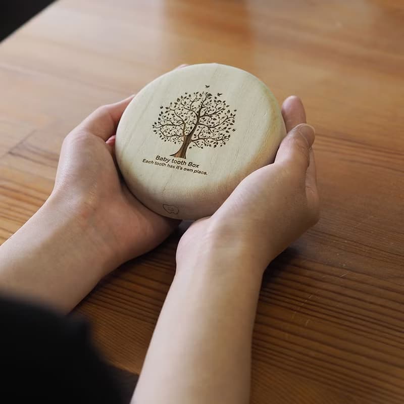 名入れ専用　樹　乳歯ケース　高級桐材使用　乳歯入れ　赤ちゃんの歯　フェアリーの歯　ギフト　プレゼント　出産祝い
