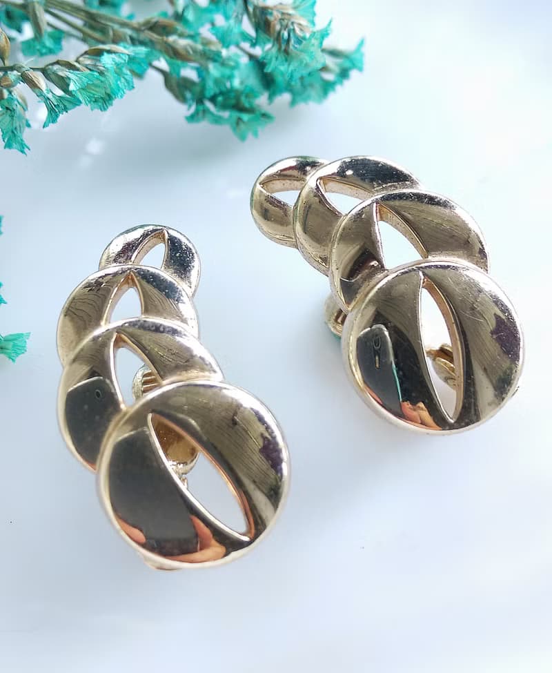 Vintage Jewelry 西洋古董飾品 MONET 金色調 對稱幾何 夾式耳環