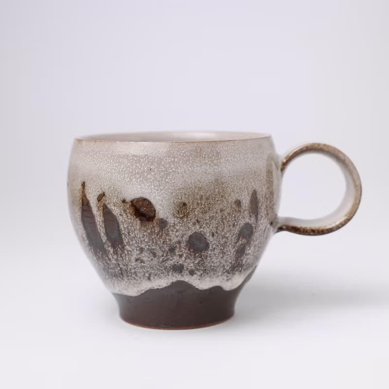 明芽窯 | 柴燒萩釉豹紋咖啡杯 奶白 焦糖 陶杯 把杯 蒐藏品 H6