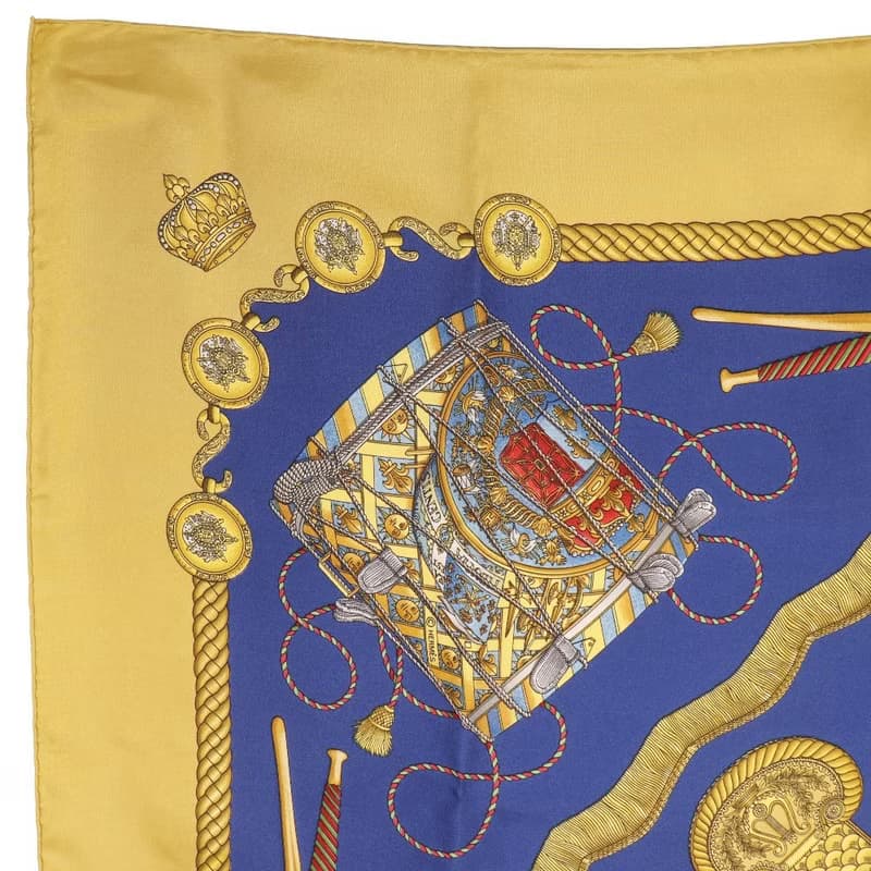 【日本直送】エルメス HERMES カレ90 スカーフ LES TAMBOURS タンブールの太鼓 シルク 青 レディース【中古】