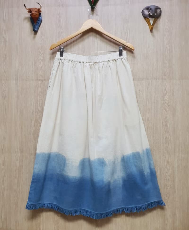 手繡裙 棉布 花卉 兔子 蘑菇 雲朵 彩虹
