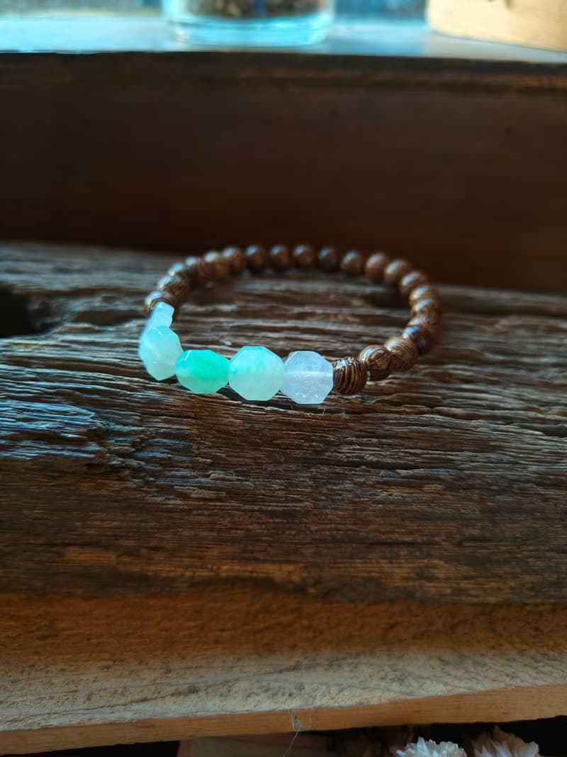 天然緬甸翡翠 冰種飄綠紫羅蘭  檀木串珠手鍊 072013