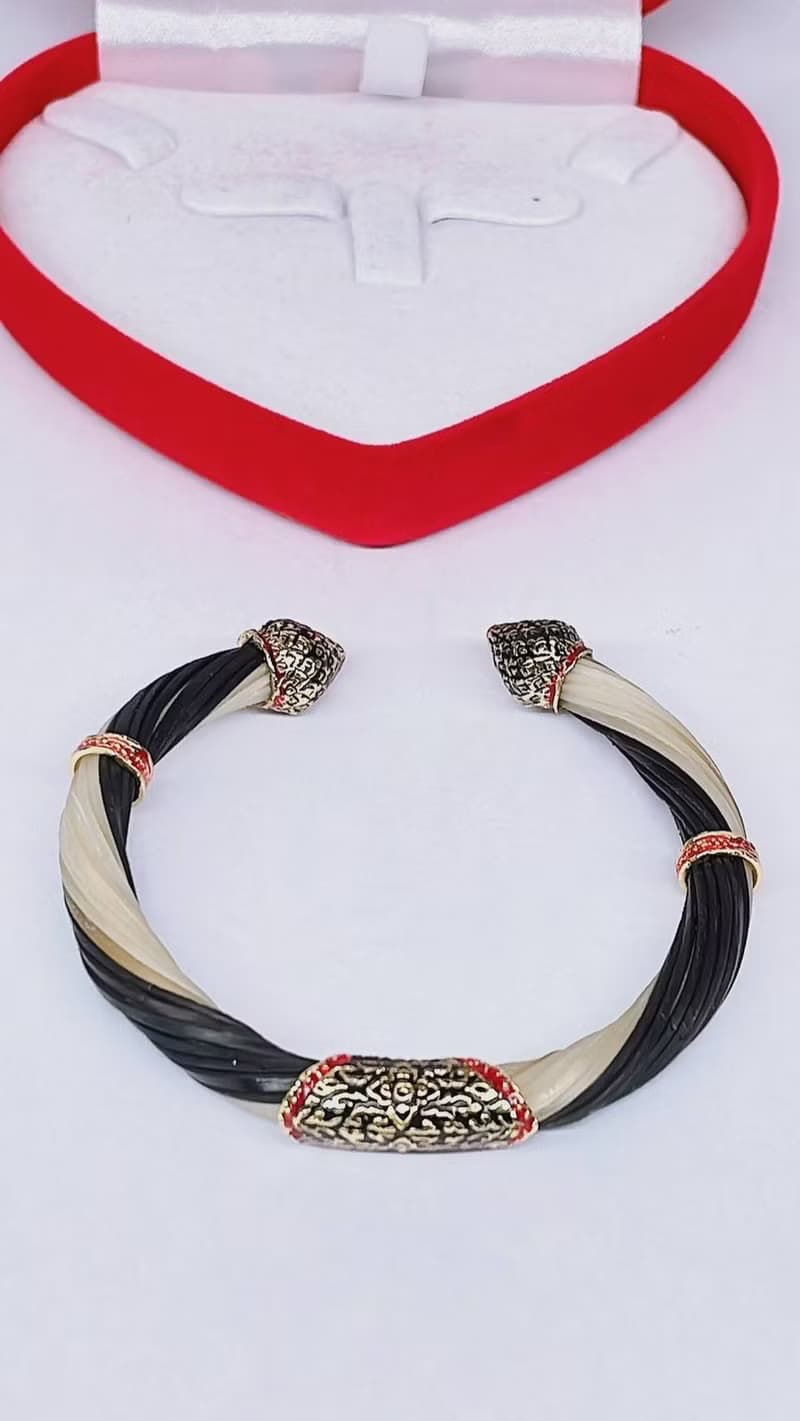 Black&White Body Real Elephant Tail Hair Bangle Silver Enamelled Sukhothai