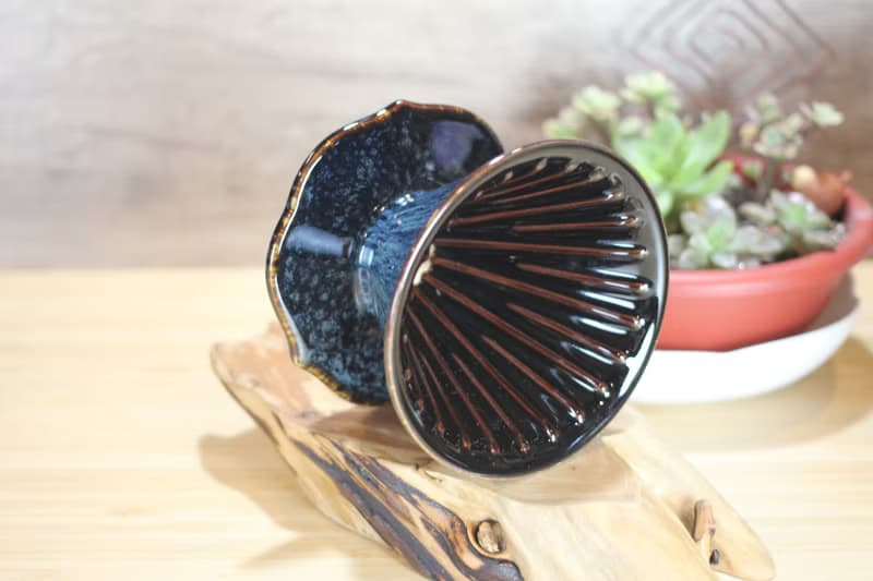 【送禮好物】天目釉 50度角 自然釉咖啡濾杯 鶯歌燒 台灣綠工藝