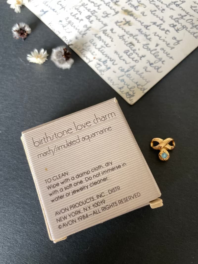 古董AVON金色三月生日石墜子 單鍊 項鍊 原裝盒 1984年