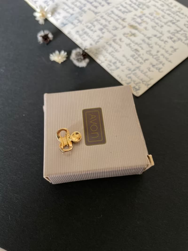 古董AVON金色三月生日石墜子 單鍊 項鍊 原裝盒 1984年