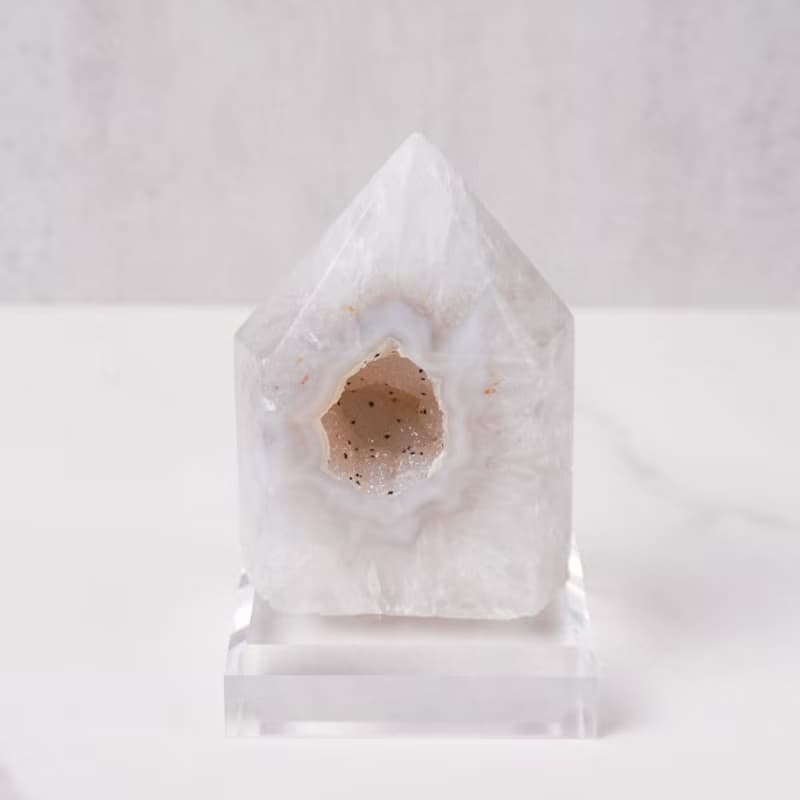 柱型瑪瑙水晶洞 // 招財 淨化空間 帶來平靜 // 贈底座