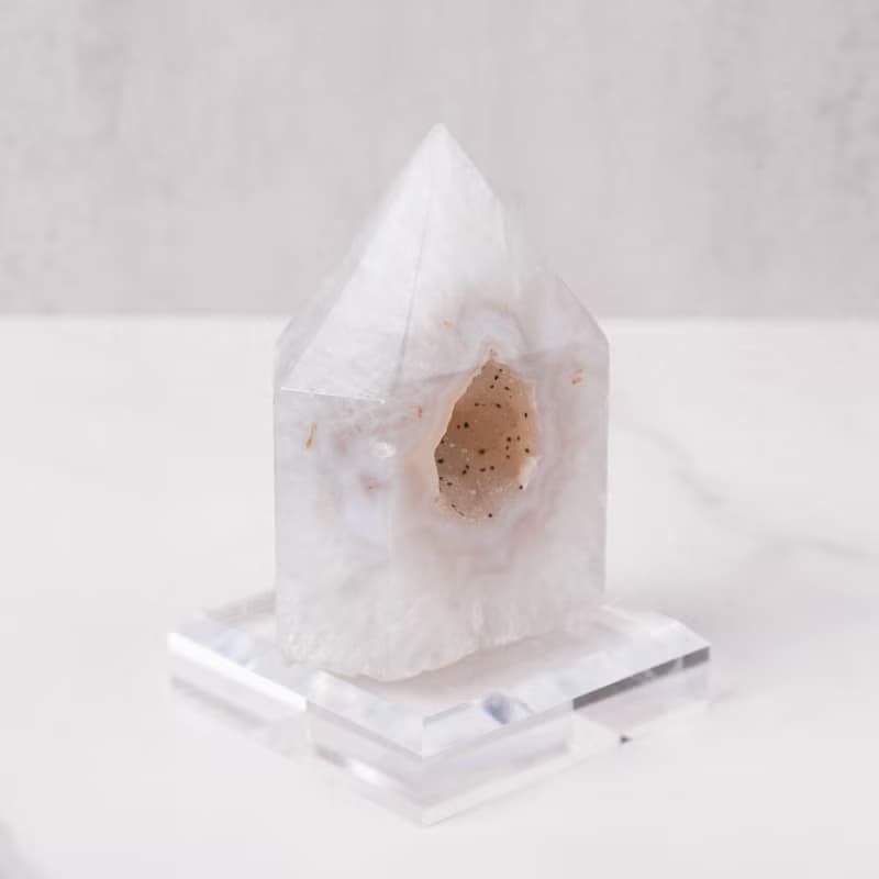 柱型瑪瑙水晶洞 // 招財 淨化空間 帶來平靜 // 贈底座
