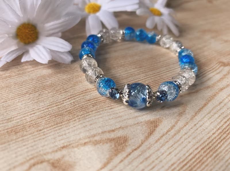 【琉璃系列】夏日淺藍銀箔琉璃珠手鍊