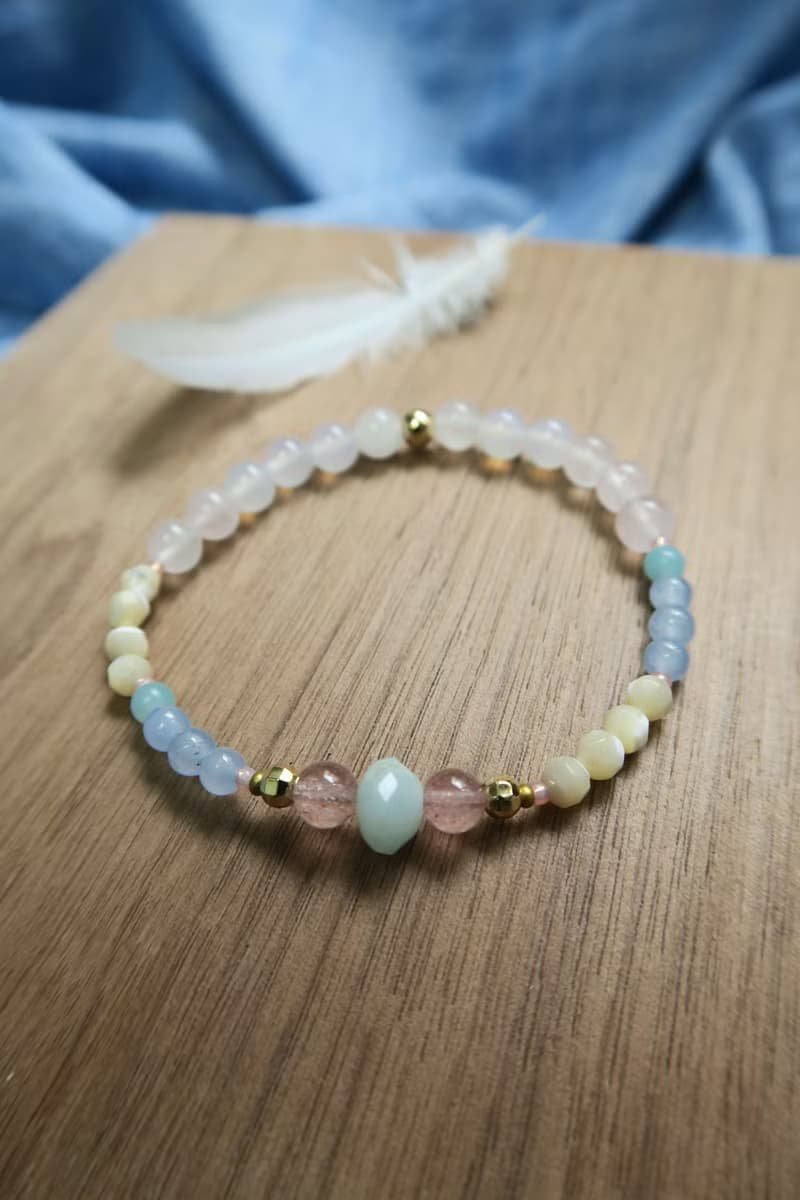 摩根石 草莓晶 藍玉髓 粉晶 天河石 硨磲 手鍊