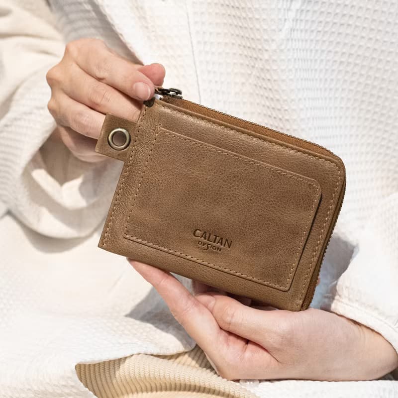 【24hr快速出貨】可手提輕巧零錢包-075026 三色 手掛 零錢袋