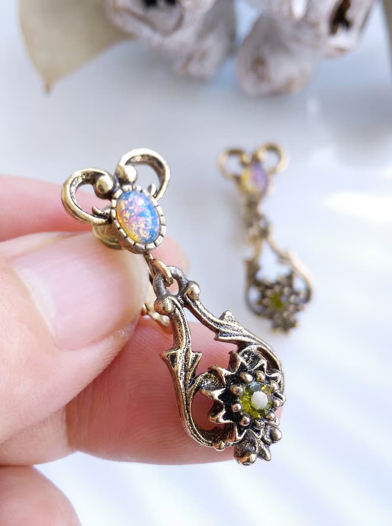 【西洋古董飾品 】SARAH COV 1974年 Contessa 系列 夾式耳環