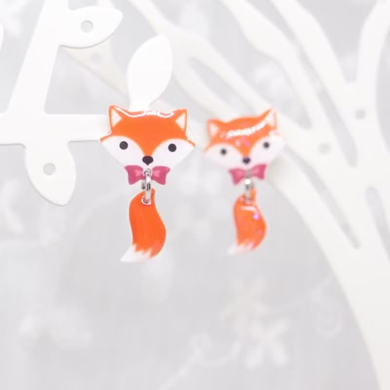 Fox Garden 手作 小狐狸耳環/耳針/耳釘/耳夾  聖誕禮物 交換禮物 生日禮物   **若無指定一律以透明耳夾出貨**