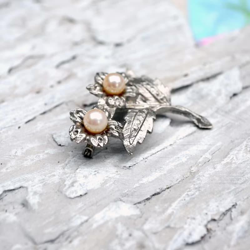 銀色花卉花束珍珠胸針 貴婦風格 日本高級二手中古珠寶首飾古著