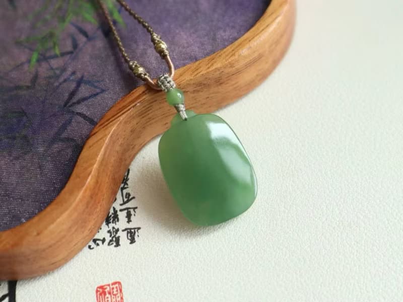 天然和田玉碧玉無事牌吊墜 玉質細膩 脂份厚 平安無事萬事順遂