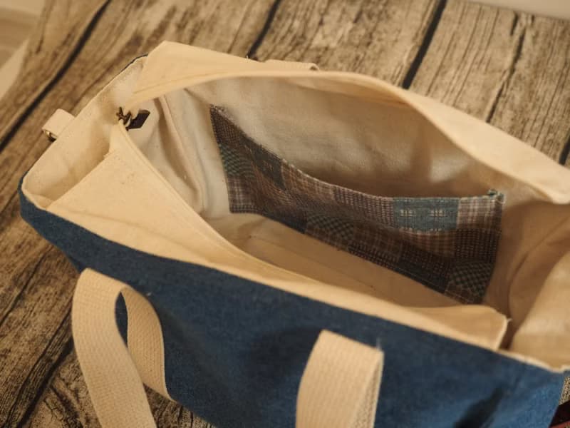 手工縫製托特側肩包帆布小手袋 牛仔布可愛芝娃娃刺繡 可拆調