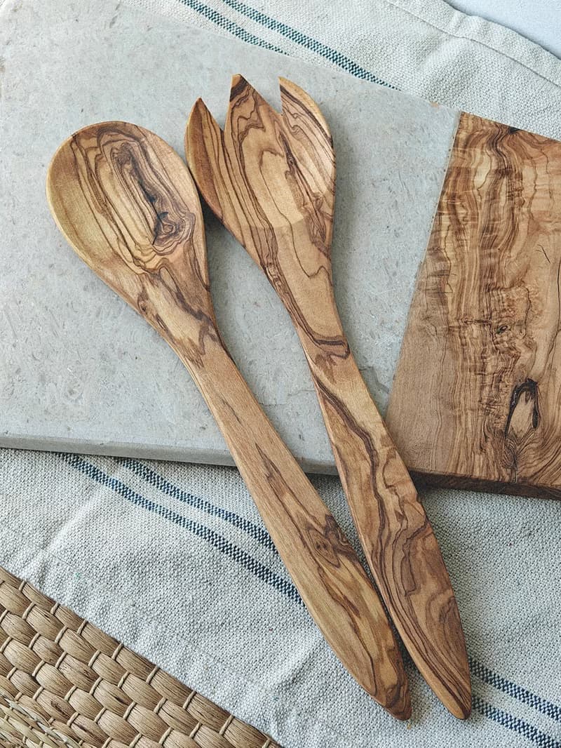 手工製橄欖木沙律匙和叉–兩件組