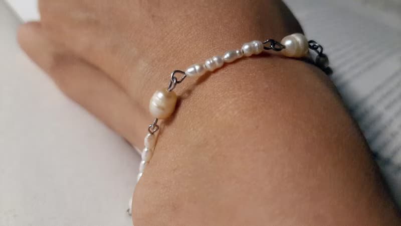 小珍珠間隔大珍珠手鍊