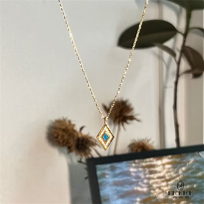 埃及的奇妙冒險~原創鍍金小眾藍色歐泊菱形項鏈鎖骨鏈百搭復古