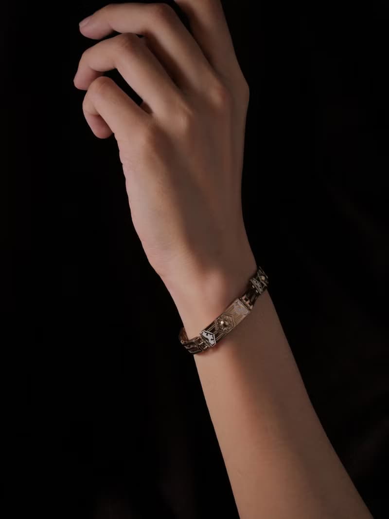 1880s-1890s 愛爾蘭 太陽圖騰白珐瑯手鍊