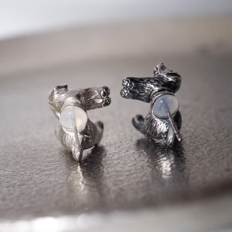 ラブラドールSilver犬ピアス 片耳 黒ラブ 白ラブ