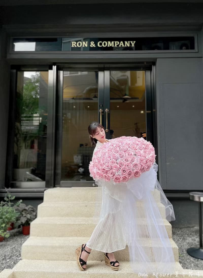 99朵/巨大花束/求婚花束/不凋花束/生日花束/情人節花束/永生花束