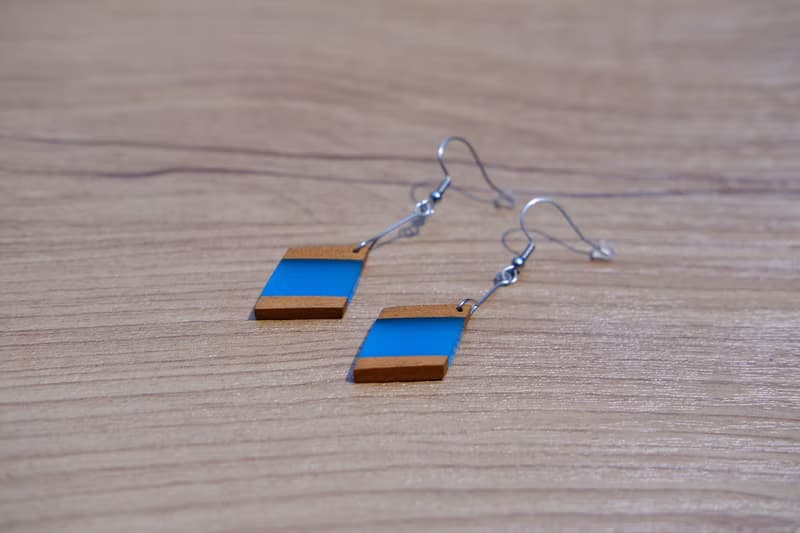 【菱形耳釘】木作工藝 / 木作飾品 / 耳釘 / 樹脂材質 / 女孩配件