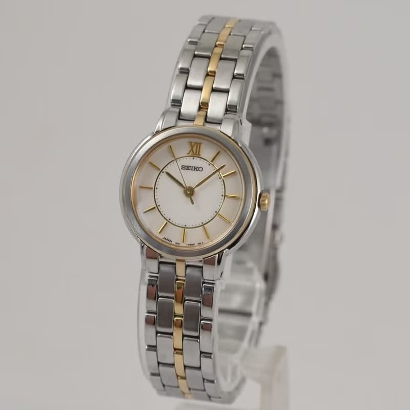 SEIKO 女性用腕時計クォーツ 2320-5200 1983年 コンビカラーベルト  手錶 古董錶 復古手錶