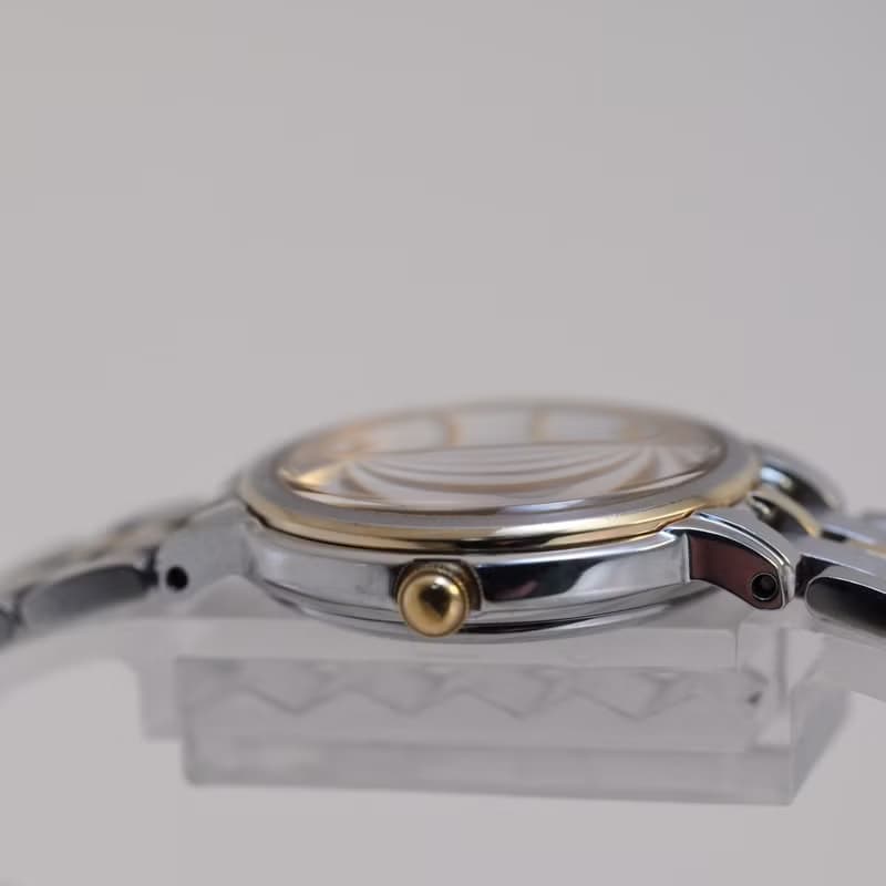 SEIKO 女性用腕時計クォーツ 2320-5200 1983年 コンビカラーベルト  手錶 古董錶 復古手錶