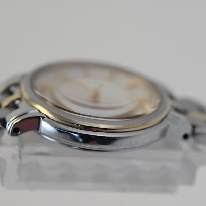 SEIKO 女性用腕時計クォーツ 2320-5200 1983年 コンビカラーベルト  手錶 古董錶 復古手錶