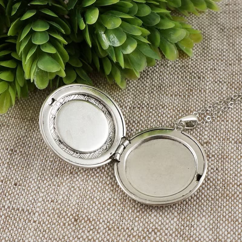 Amethyst Photo Locket Lilac Purple Violet Lavender Pendant Necklace Jewelry Gift
