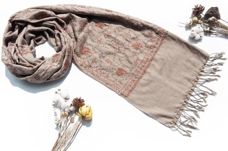 喀什米爾Cashmere/羊絨圍巾/純羊毛圍巾披巾/戒指絨披肩-刺繡花朵