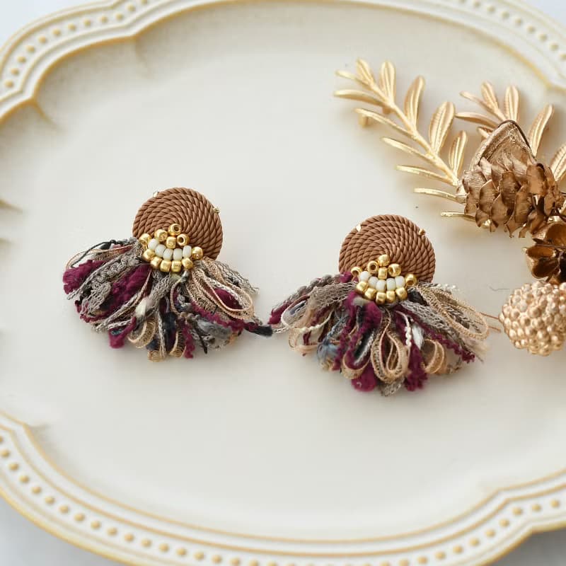 イヤリング/String tassel earrings /Brawn